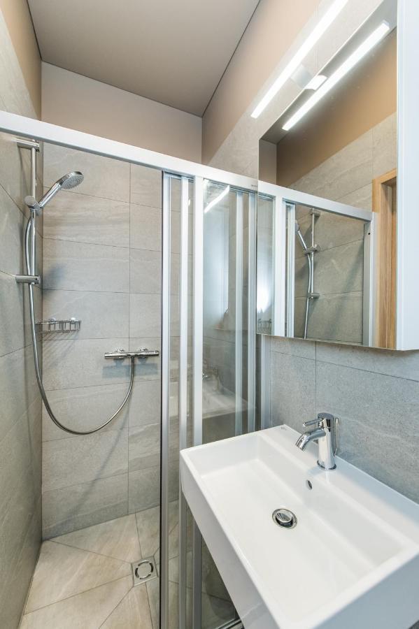 River City Apartments Kaunas Kültér fotó
